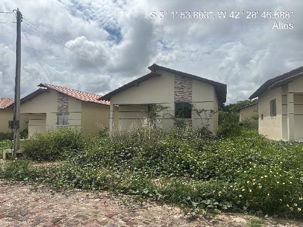 Foto de Imóvel 2 quartos, 52 m², CENTRO - Leilão em Altos/PI, 49% abaixo da avaliação