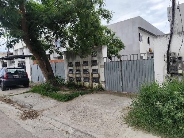 Imóvel em SAO GONCALO/RJ