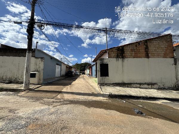 Foto de Imóvel 2 quartos, 57 m², MANSOES RECREIO ESTRELA D'ALVA III - Leilão em Cidade Ocidental/GO, 42% abaixo da avaliação
