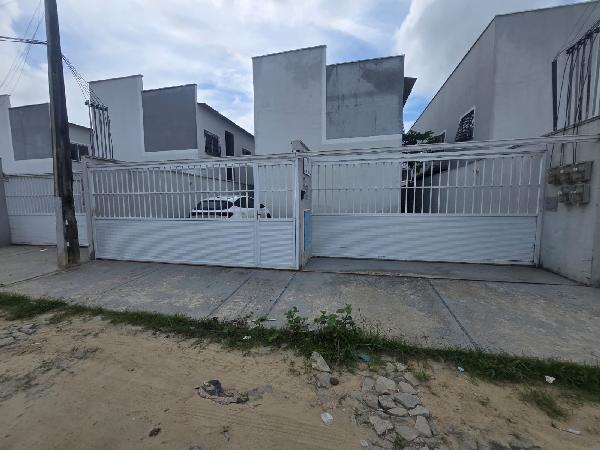 Foto de Imóvel na Rua Jandaira, 149 - Leilão em Itaitinga/CE, 40% abaixo da avaliação