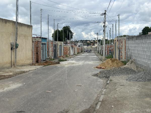 Imóvel em QUEIMADOS/RJ