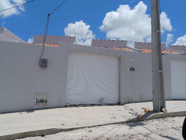Foto de Imóvel 2 quartos, VERTENTE - Leilão em Horizonte/CE, 52% abaixo da avaliação