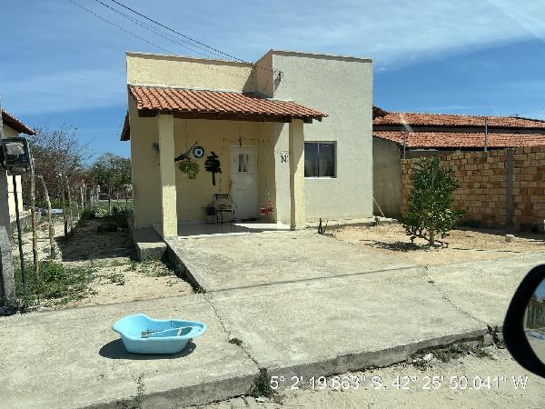 Foto de Imóvel 2 quartos, 52 m², RECANTO DOS ALTOS - Leilão em Altos/PI, 42% abaixo da avaliação