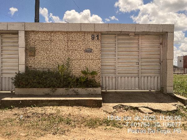 Foto de Imóvel na Rua Geroncio Pereira Chaves, 85 - Leilão em Pedras de Fogo/PB, 47% abaixo da avaliação