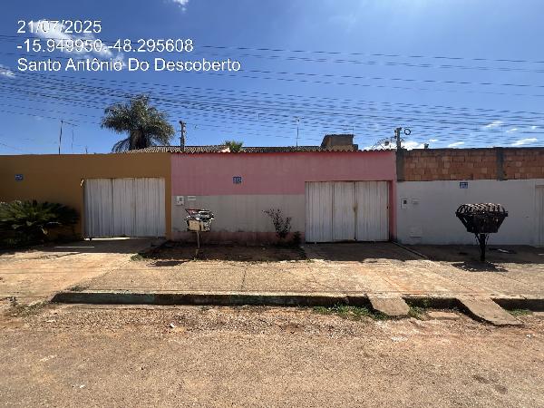 Foto de Imóvel na Rua Sixto Duran Ballen - Leilão em Santo Antônio do Descoberto/GO, 42% abaixo da avaliação