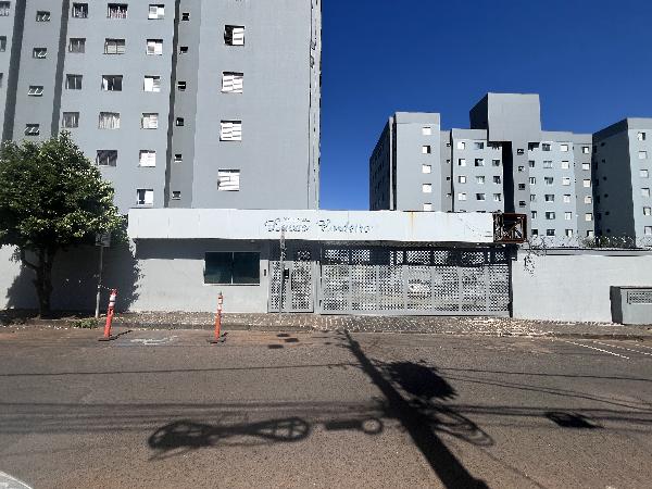 Foto de Imóvel na Rua Antonio Mano De Carvalho, 178 - Leilão em UBERLANDIA/MG, 39% abaixo da avaliação