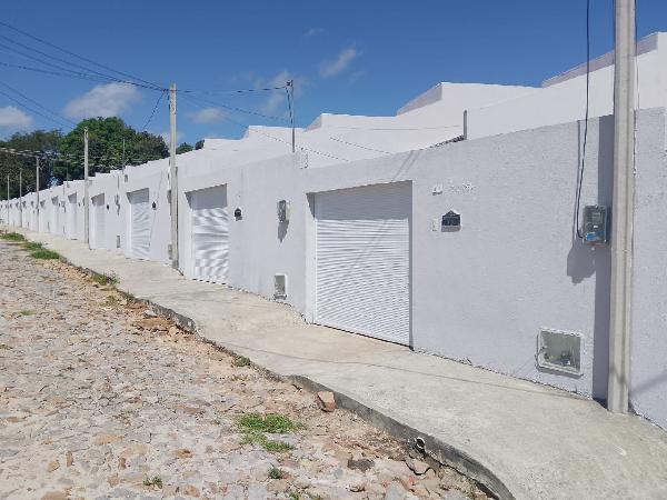 Foto de Imóvel 2 quartos, VERTENTE - Leilão em Horizonte/CE, 48% abaixo da avaliação