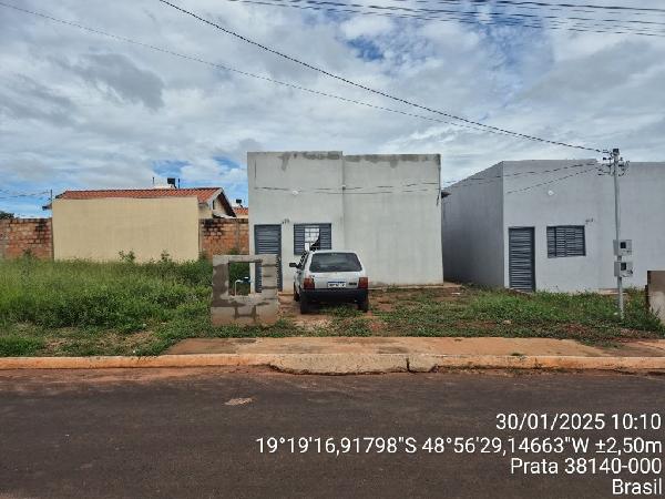 Imóvel em PRATA/MG