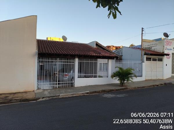 Casa - ASSIS-SP (ASSIS - CENTRO)