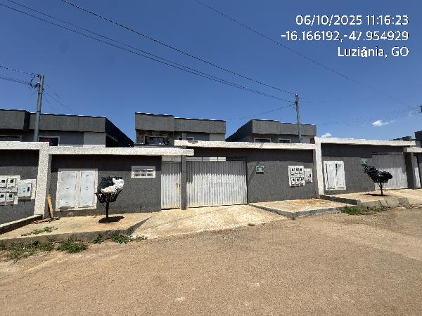 Foto de Imóvel 2 quartos, 56 m², PARQUE ESTRELA DALVA X - Leilão em Luziânia/GO, 42% abaixo da avaliação