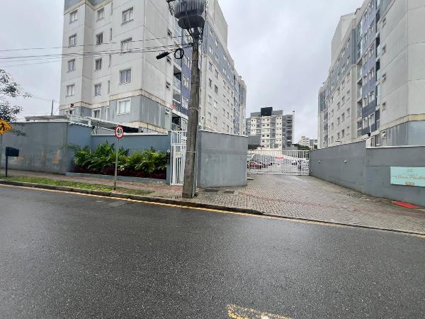 Foto de Imóvel na Rua Silvano Moreschi, 9 - Leilão em São José dos Pinhais/PR