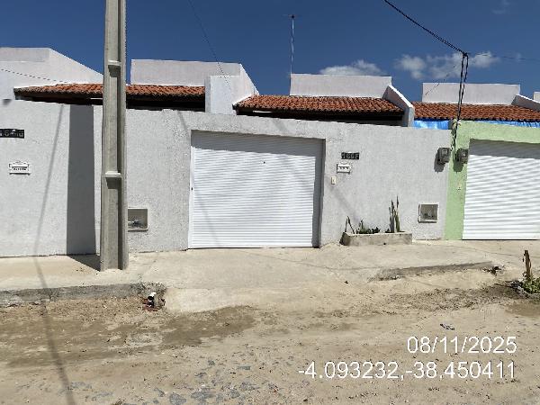 Foto de Imóvel 2 quartos, 66 m², VERTENTE - Leilão em Horizonte/CE, 41% abaixo da avaliação