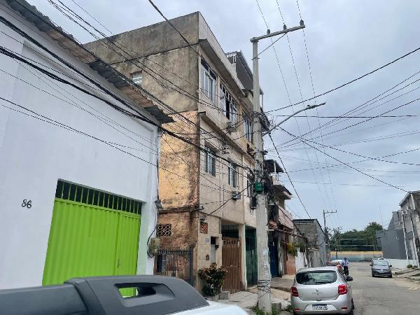 Imóvel em MESQUITA/RJ