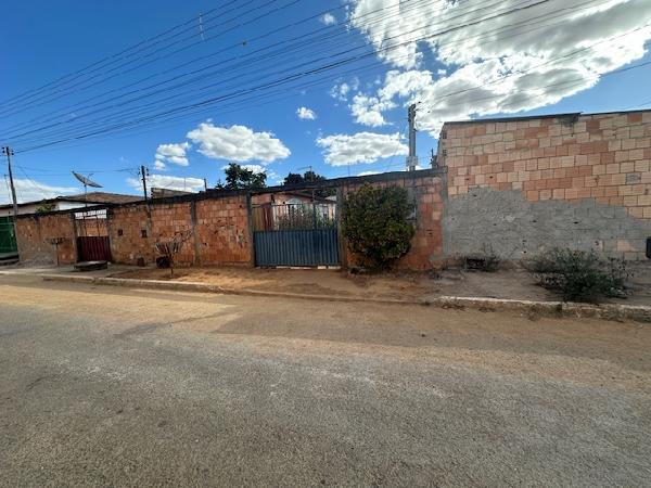Imóvel em LUZIANIA/GO