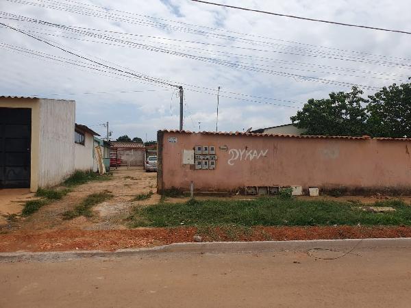 Foto de Imóvel 2 quartos, SETOR SUL - Leilão em Planaltina/GO, 58% abaixo da avaliação