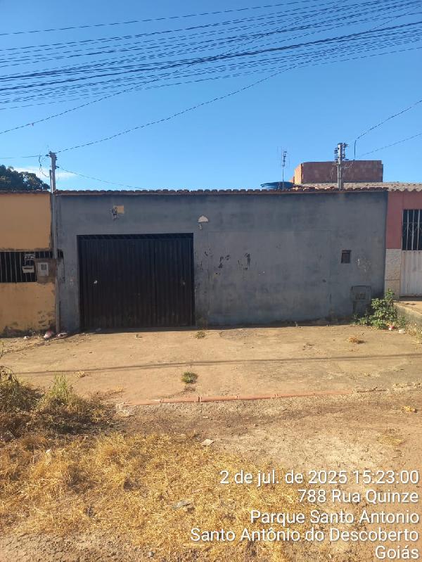 Foto de Imóvel 2 quartos, 60 m², PARQUE SANTO ANTONIO - Leilão em Santo Antônio do Descoberto/GO, 48% abaixo da avaliação