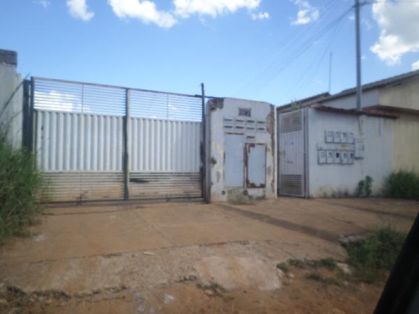 Imóvel em LUZIANIA/GO