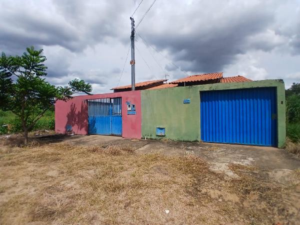 Foto de Imóvel 2 quartos, 59 m², PARQUE ALVORADA III - Leilão em Luziânia/GO, 50% abaixo da avaliação