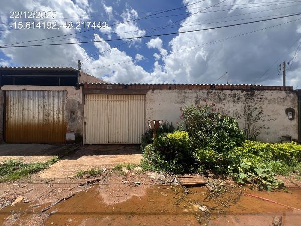 Foto de Imóvel 2 quartos, 69 m², OURO VERDE - Leilão em Padre Bernardo/GO, 40% abaixo da avaliação