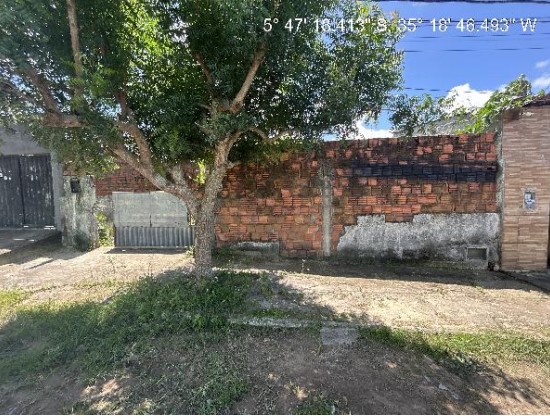 Foto de Imóvel na Rua Dirigivel Hindenburgo, 36 - Leilão em SAO GONCALO DO AMARANTE/RN, 61% abaixo da avaliação
