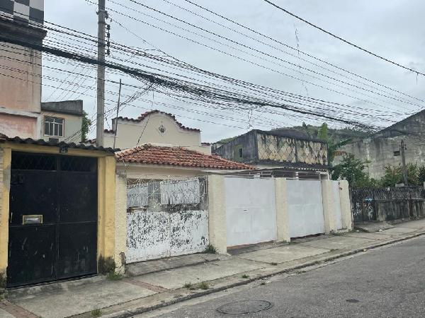 Foto de Imóvel 2 quartos, CAVALCANTI - Leilão em Rio de Janeiro/RJ, 48% abaixo da avaliação