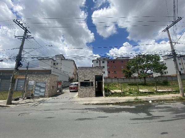 Imóvel em RIBEIRAO DAS NEVES/MG