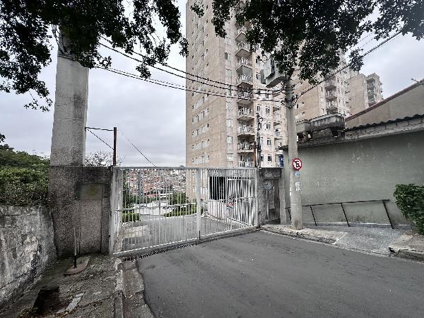 Imóvel em CARAPICUIBA/SP