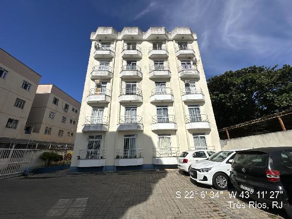 Imóvel em TRES RIOS/RJ