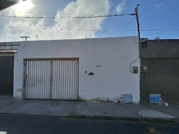 Foto de Imóvel VERTENTE - Leilão em Horizonte/CE, 66% abaixo da avaliação