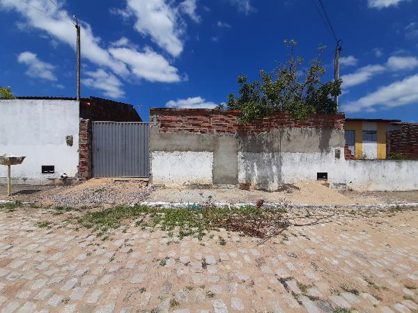 Foto de Imóvel na Rua Nubia Santiago, 561 - Leilão em CEARA-MIRIM/RN, 63% abaixo da avaliação