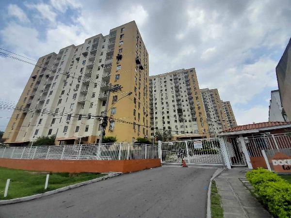 Apartamento em BELFORD ROXO/RJ