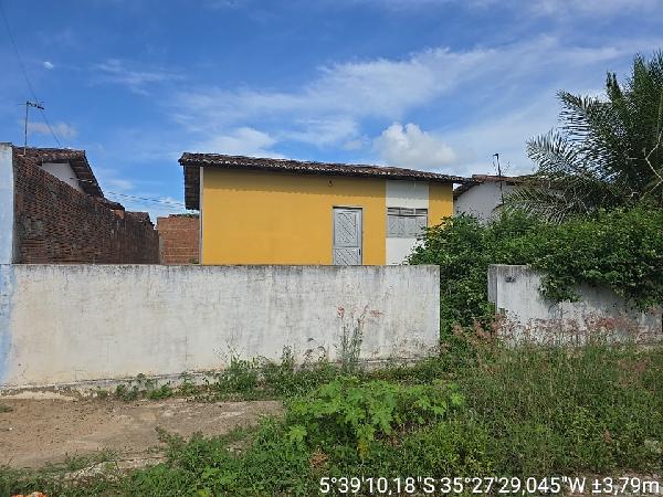 Foto de Imóvel na Rua Abilio Marinho, 753 - Leilão em CEARA-MIRIM/RN, 50% abaixo da avaliação