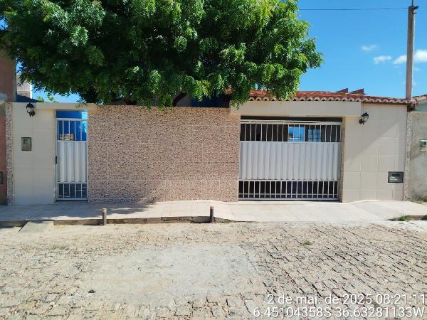 Foto de Imóvel 3 quartos, 98 m², CENTRO - Leilão em ACARI/RN, 47% abaixo da avaliação