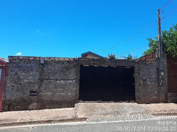 Foto de Imóvel 2 quartos, RES VERA LÚCIA ELIAS - Leilão em Iturama/MG, 55% abaixo da avaliação
