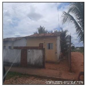 Foto de Imóvel na Rua Nilcea De Sá Dantas, 242 - Leilão em CEARA-MIRIM/RN, 70% abaixo da avaliação