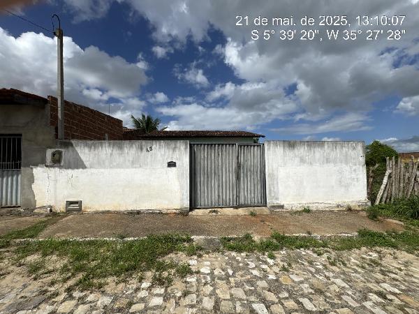 Foto de Imóvel na Rua Helder Dantas, 83 - Leilão em CEARA-MIRIM/RN, 47% abaixo da avaliação