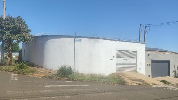 Imóvel em BARRETOS/SP