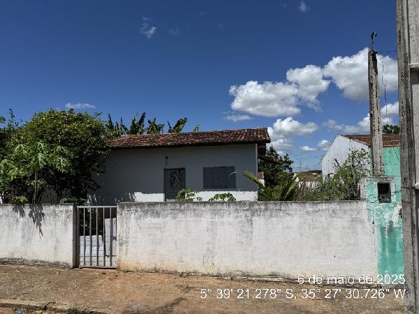 Foto de Imóvel na Rua Odete Matias De Lima, 261 - Leilão em CEARA-MIRIM/RN, 48% abaixo da avaliação