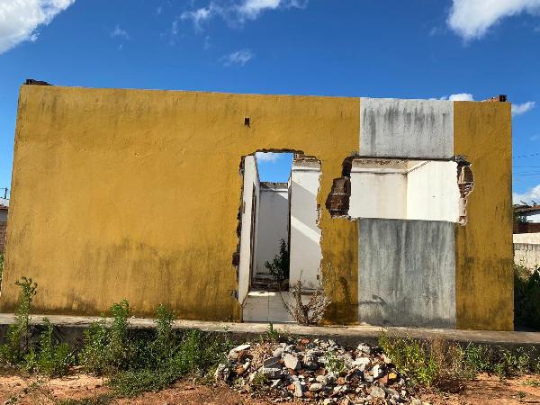 Foto de Imóvel na Rua Odete Matias De Lima, 284 - Leilão em CEARA-MIRIM/RN, 53% abaixo da avaliação