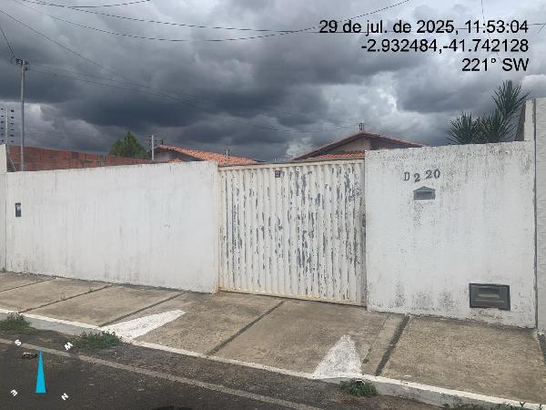 Foto de Imóvel 2 quartos, 63 m², DIRCEU ARCOVERDE - Leilão em Parnaíba/PI, 39% abaixo da avaliação