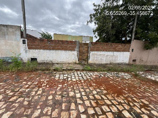 Foto de Imóvel na Rua Zilar Soares, 145 - Leilão em CEARA-MIRIM/RN, 46% abaixo da avaliação