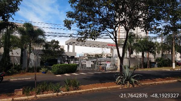 Foto de Imóvel na Avenida Professor Gustavo Fleury Charmil, 372 - Leilão em Araraquara/SP