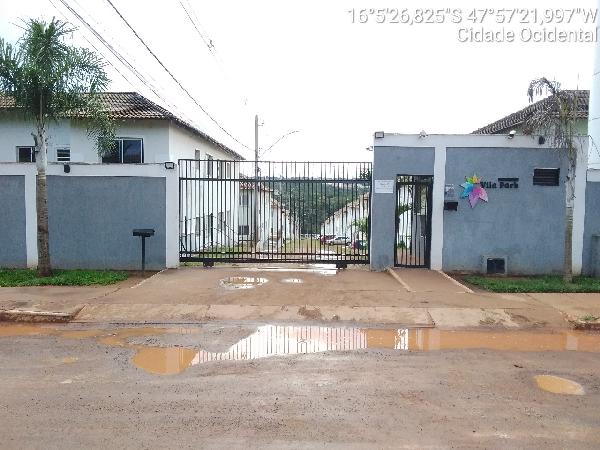 Foto de Imóvel 2 quartos, 42 m², LOT RECREIO MOSSORO - Leilão em Cidade Ocidental/GO, 49% abaixo da avaliação