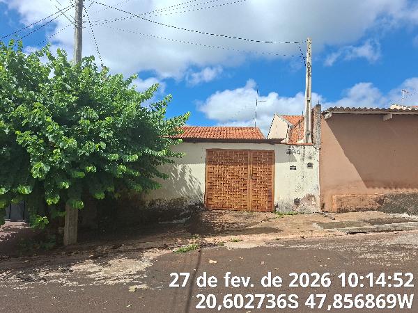 Foto de Imóvel na Rua Walter Possos, 2240 - Leilão em São Joaquim da Barra/SP, 40% abaixo da avaliação