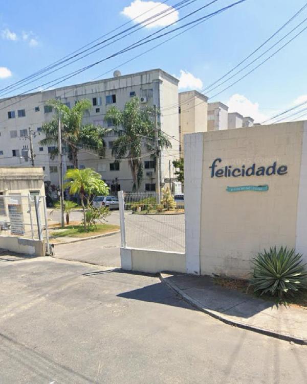 Imóvel em QUEIMADOS/RJ