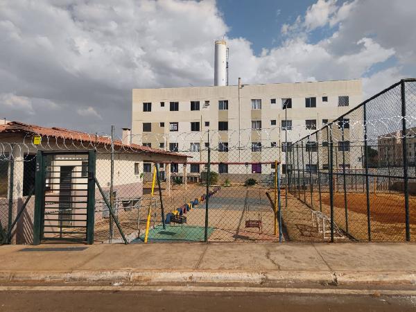 Foto de Imóvel 2 quartos, LOTEAMENTO RAQUEL PIMENTEL - Leilão em Luziânia/GO, 53% abaixo da avaliação