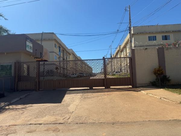 Foto de Imóvel 2 quartos, 95 m², MANSOES RECREIO MOSSORO - Leilão em Cidade Ocidental/GO, 47% abaixo da avaliação