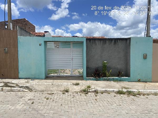 Foto de Imóvel na Rua Quiteria Aparecida Da Silva, 11 - Leilão em Belo Jardim/PE, 48% abaixo da avaliação