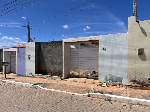 Foto de Imóvel na Rua Neci Maria Ferreira, 44 - Leilão em Belo Jardim/PE, 42% abaixo da avaliação