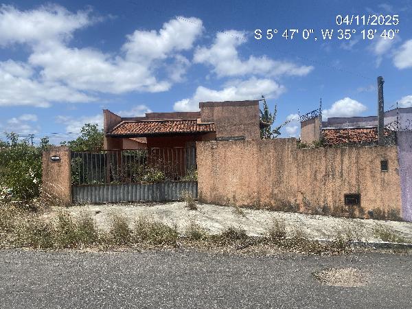 Foto de Imóvel na Rua Embraer, 120 - Leilão em SAO GONCALO DO AMARANTE/RN, 42% abaixo da avaliação